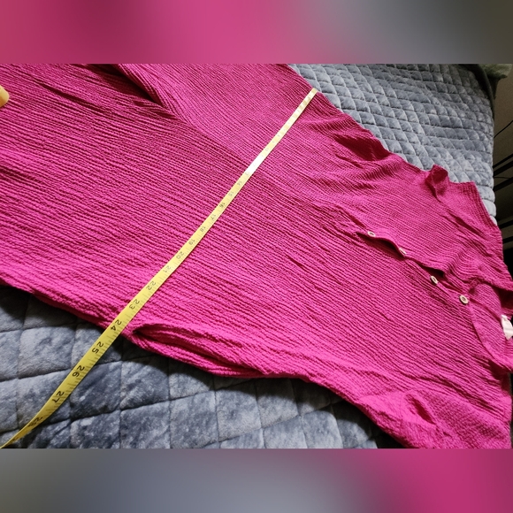 Jade by Jane Pink short sleeve textured oversized and room jumpsuit. - Picture 10 of 12